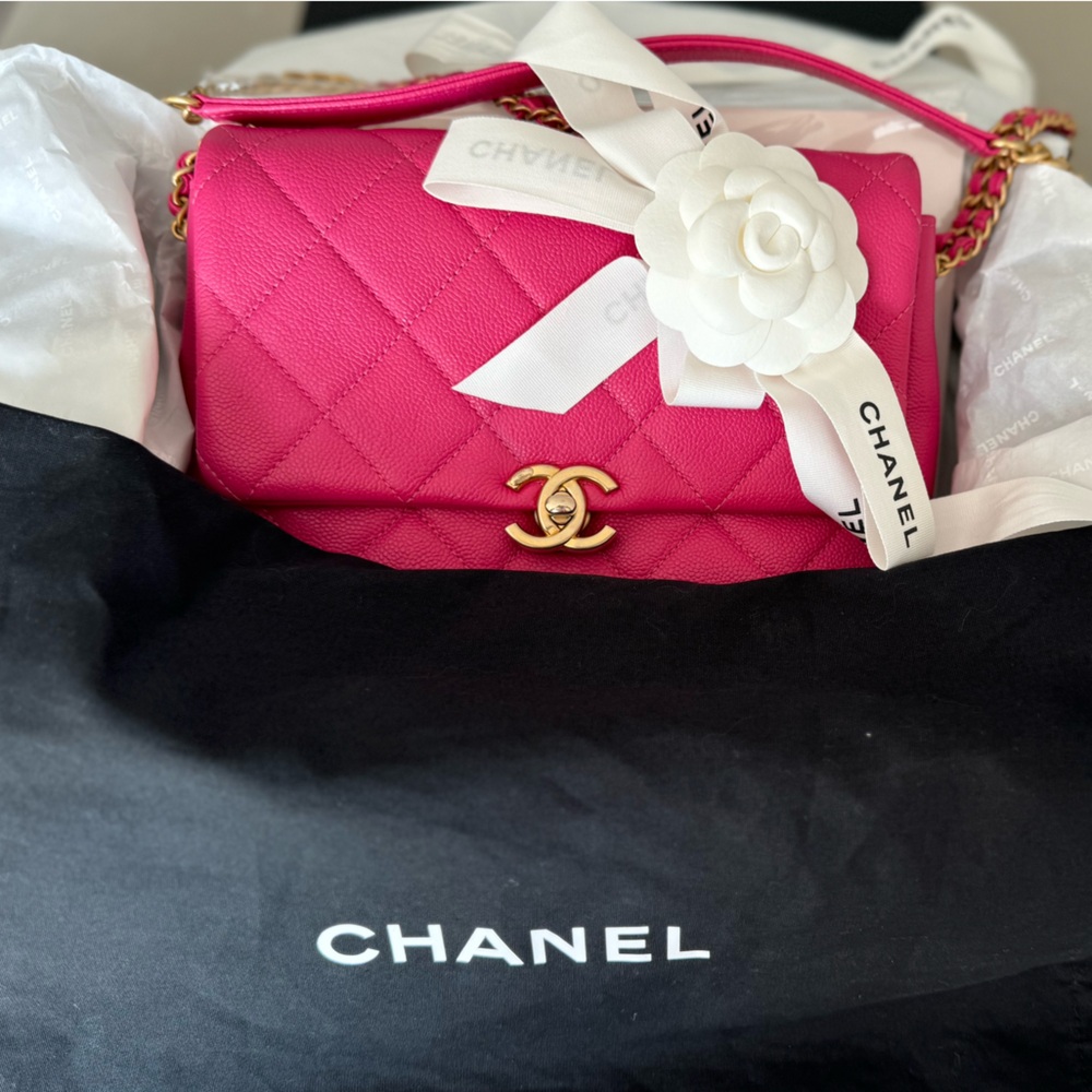 Chanel Melody in pink